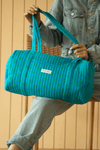 Sac weekend de voyage, sac à langer de maternité, couleur bleu Hawaii motif cœurs verts, accessoire de mode ethique en coton bio mixte unisexe
